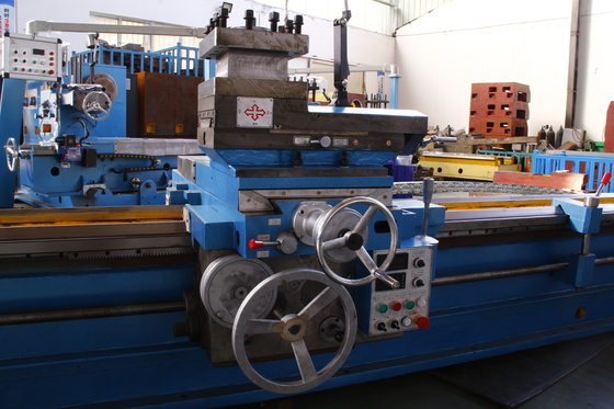 Conventional Lathe Machine For Turning Wind Power Shaft Turbine Cylinder